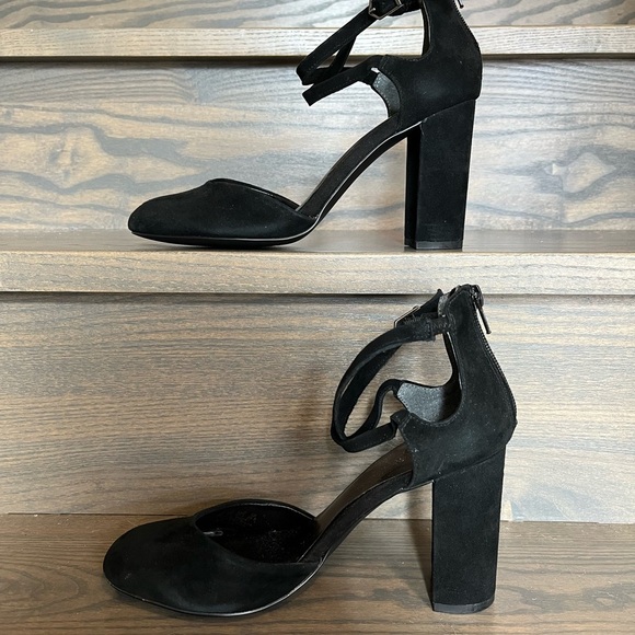 Bleecker & Bond LORA Suede Heels Size 7.5 - Picture 3 of 9